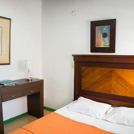 Spring City Hostel Medellin Ngoại thất bức ảnh