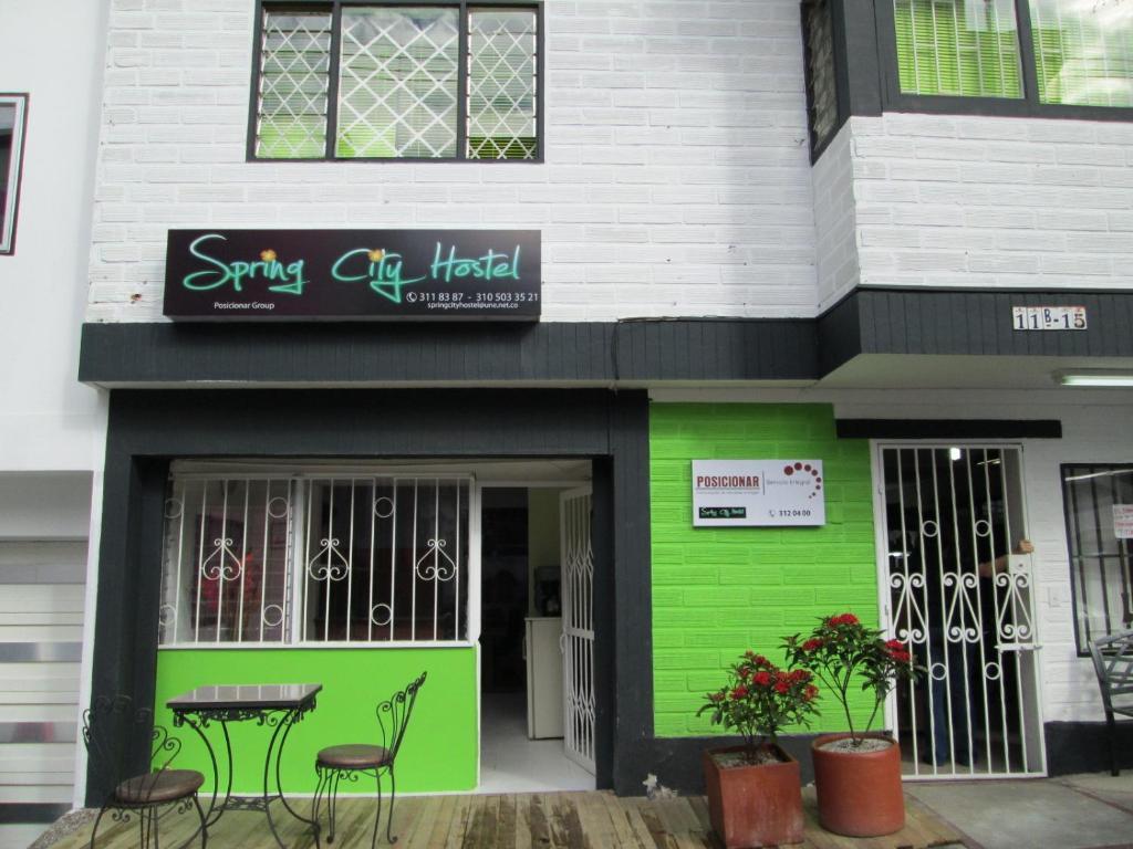 Spring City Hostel Medellin Ngoại thất bức ảnh