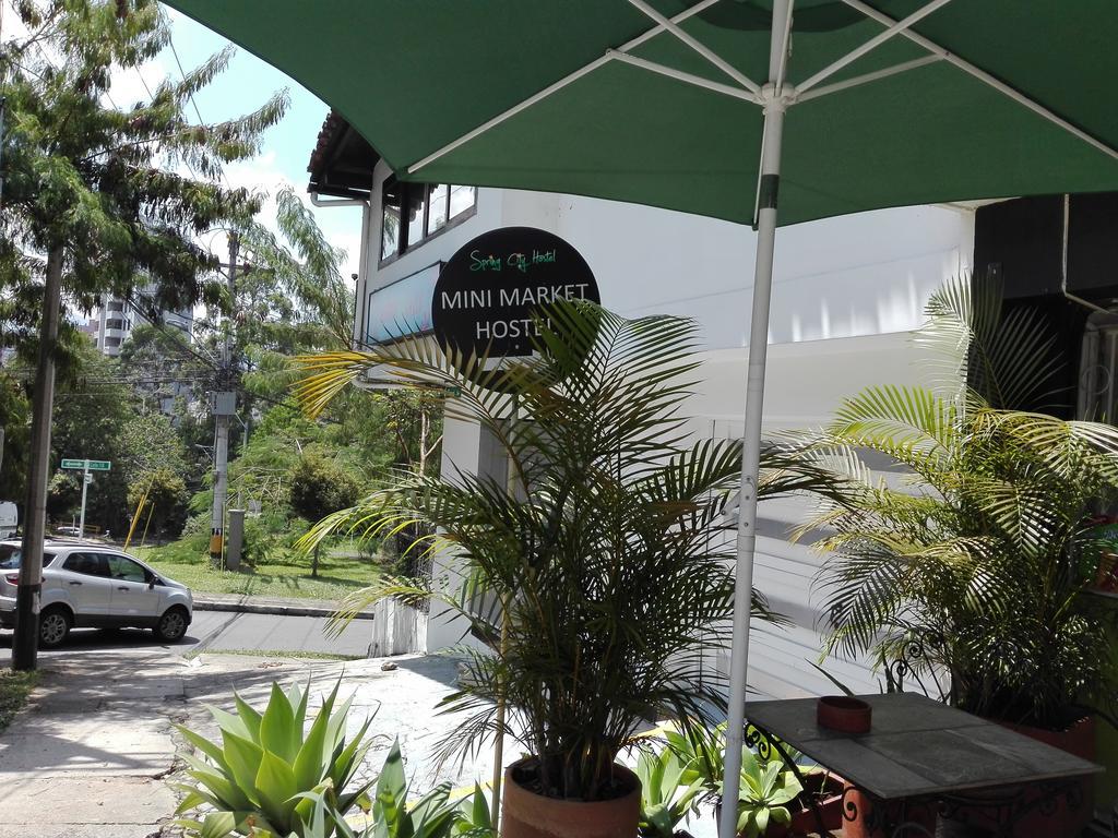 Spring City Hostel Medellin Ngoại thất bức ảnh