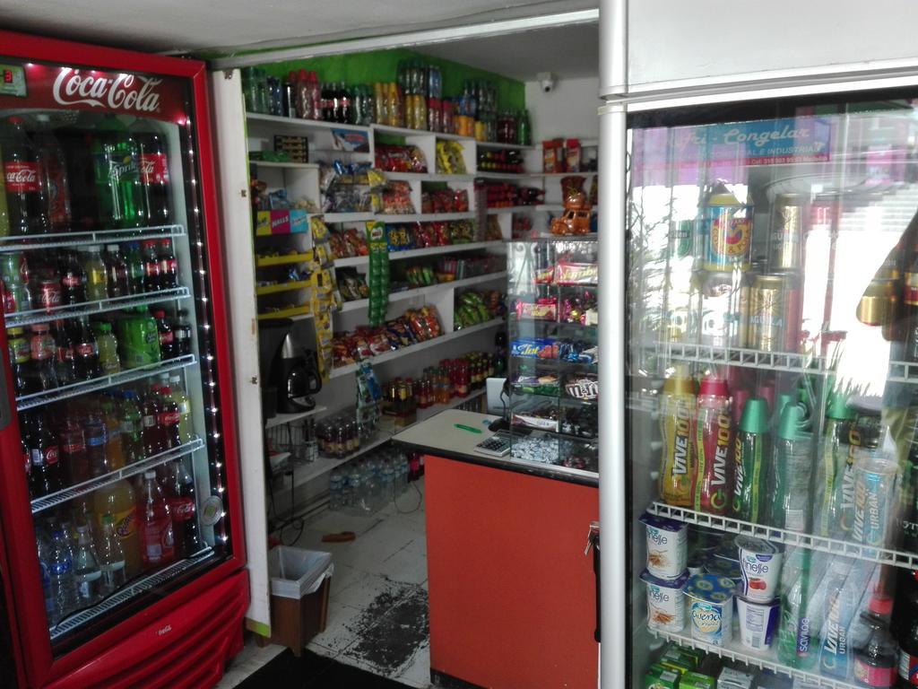 Spring City Hostel Medellin Ngoại thất bức ảnh