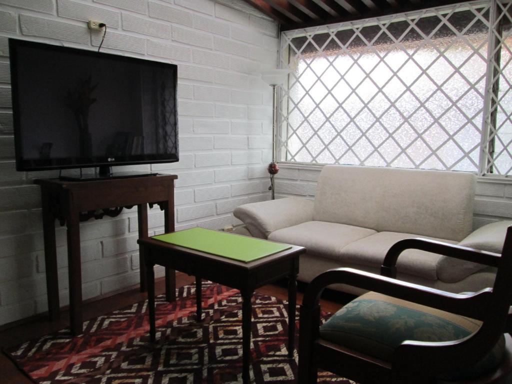 Spring City Hostel Medellin Ngoại thất bức ảnh