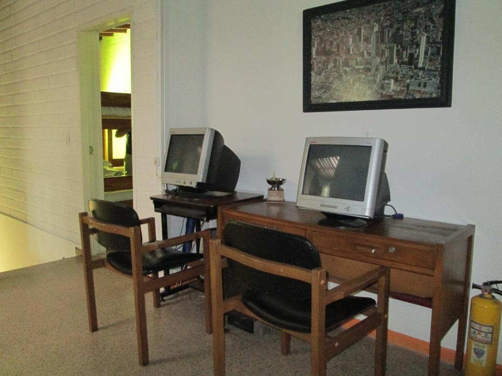 Spring City Hostel Medellin Ngoại thất bức ảnh