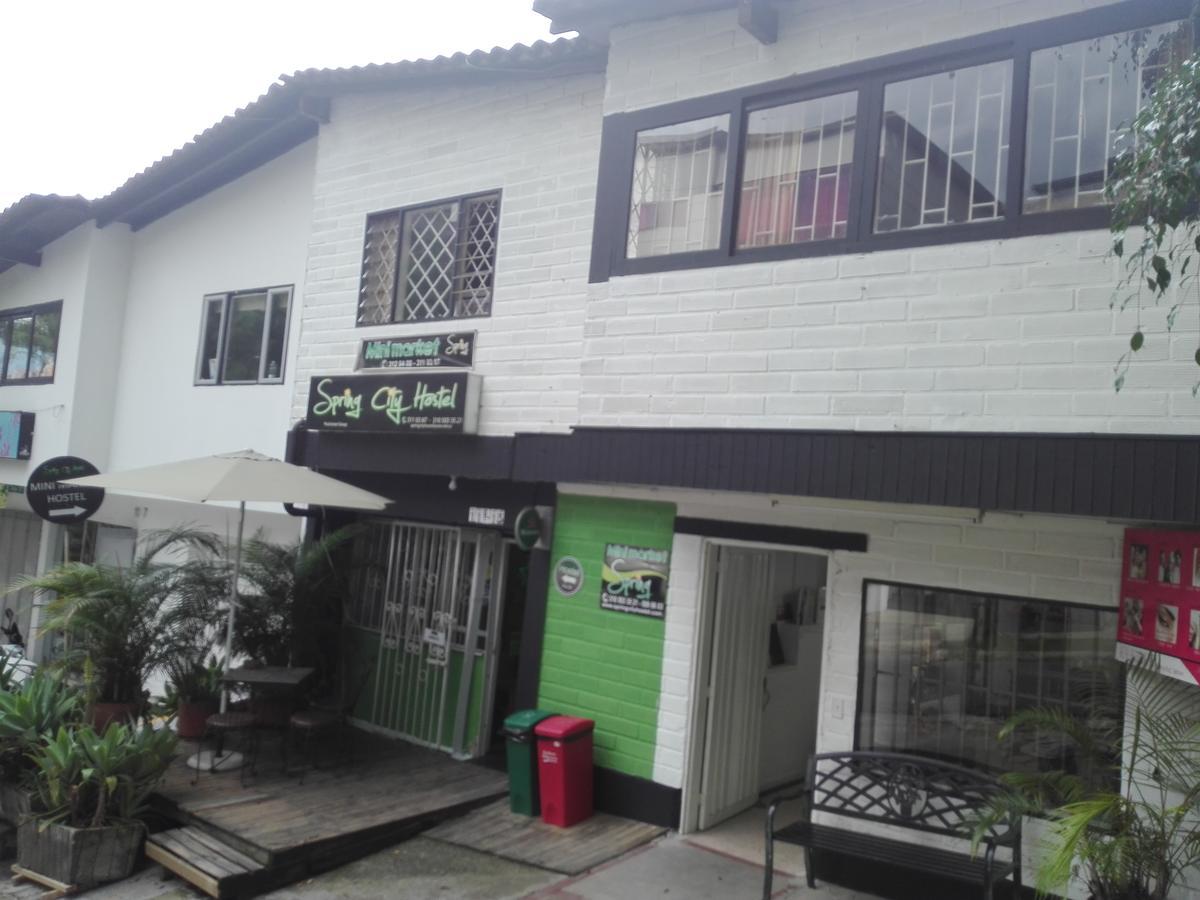 Spring City Hostel Medellin Ngoại thất bức ảnh