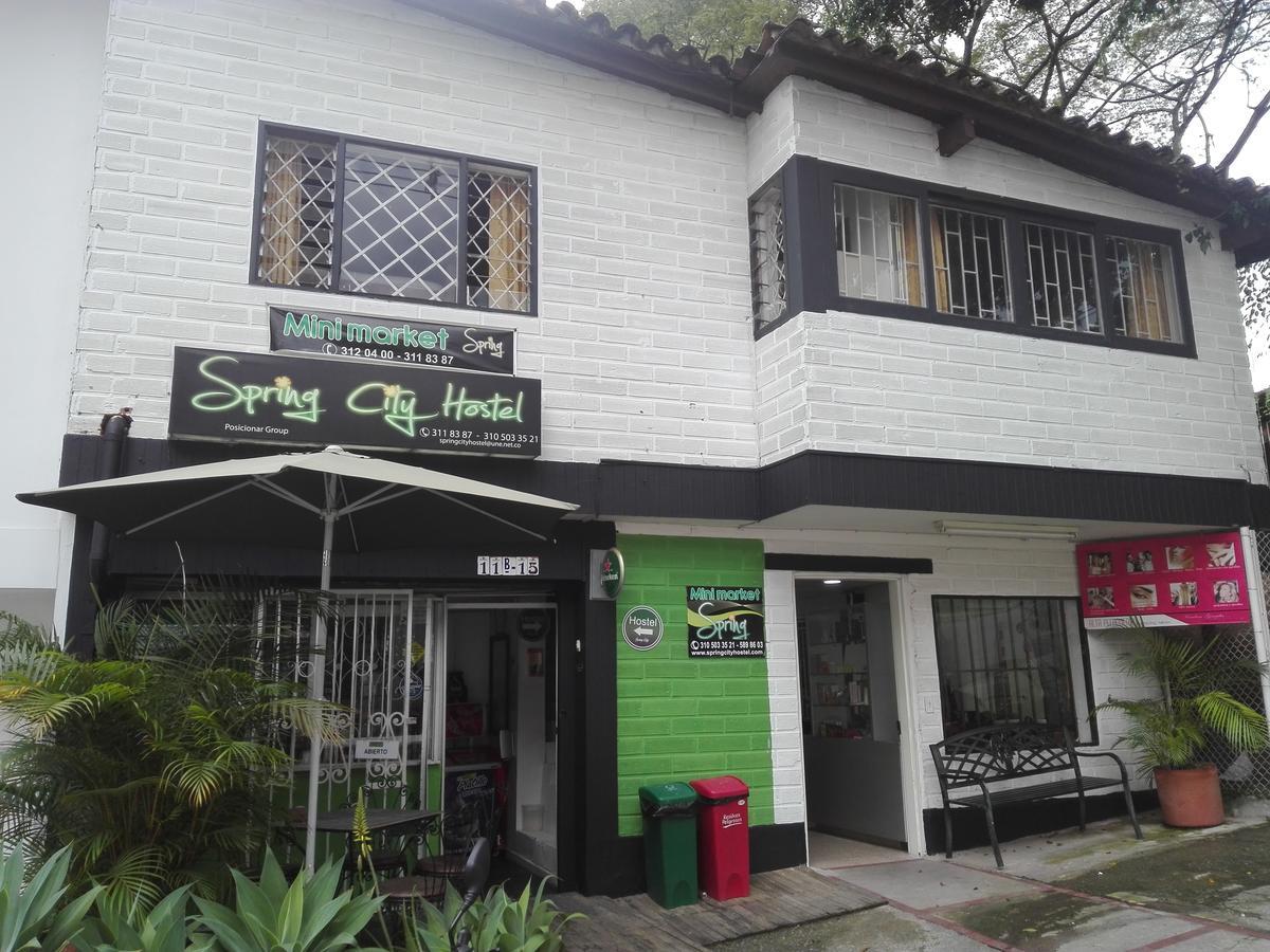 Spring City Hostel Medellin Ngoại thất bức ảnh