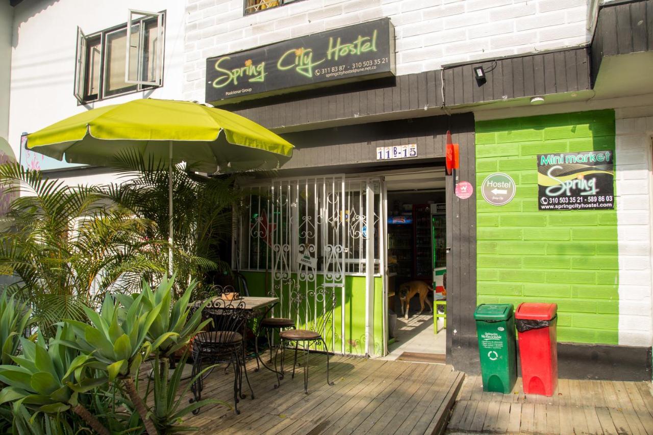 Spring City Hostel Medellin Ngoại thất bức ảnh