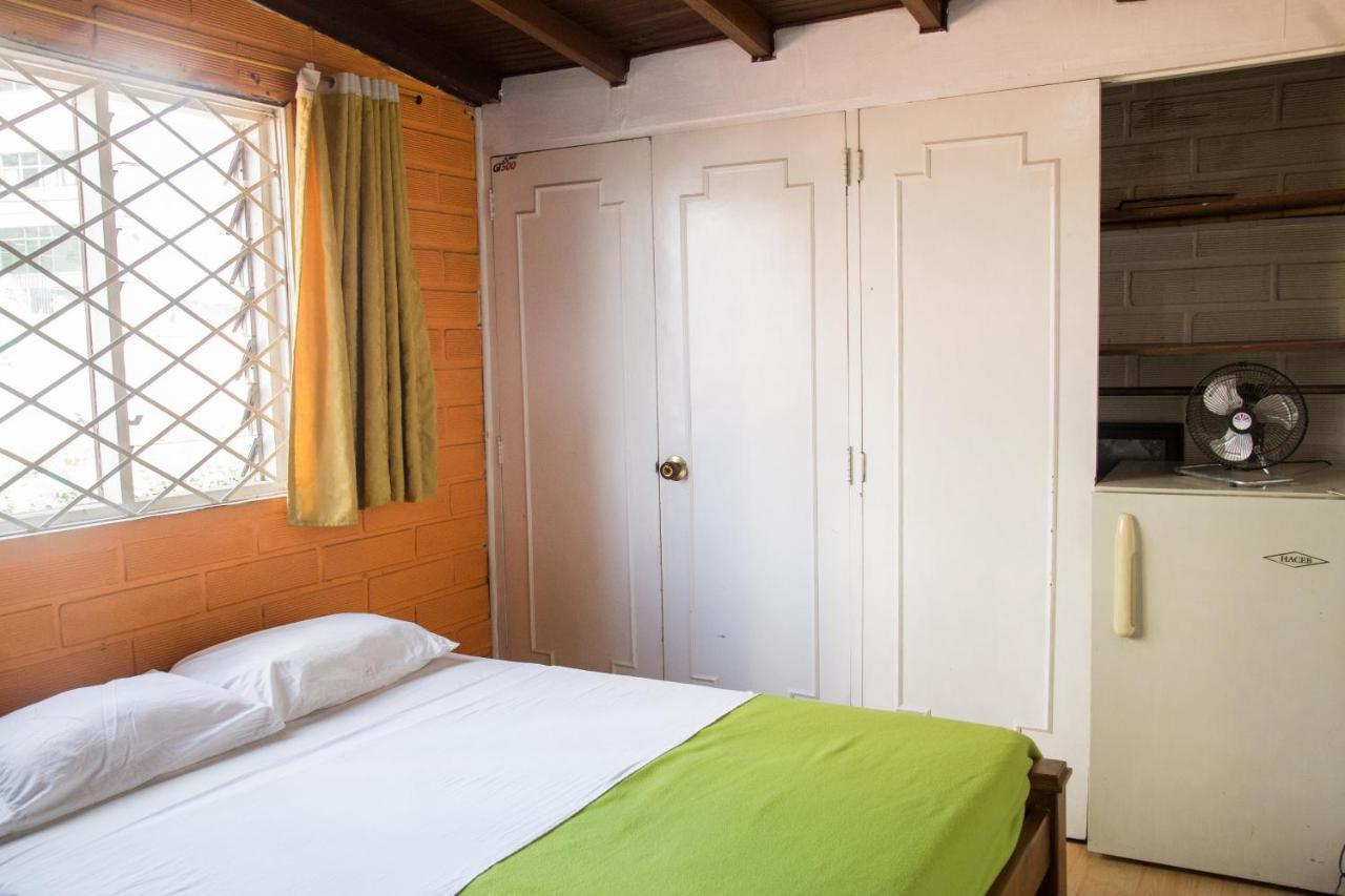 Spring City Hostel Medellin Ngoại thất bức ảnh