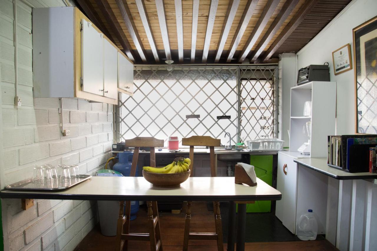 Spring City Hostel Medellin Ngoại thất bức ảnh
